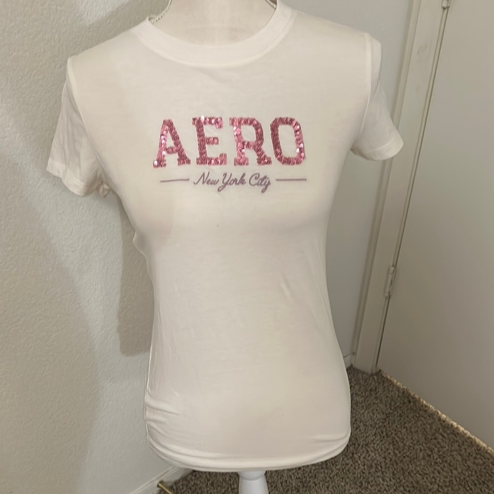 Aeropostale White and Pink Fitted Short Sleeve Tee
